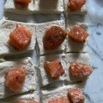 procedimento preparazione salmone in crosta di pane